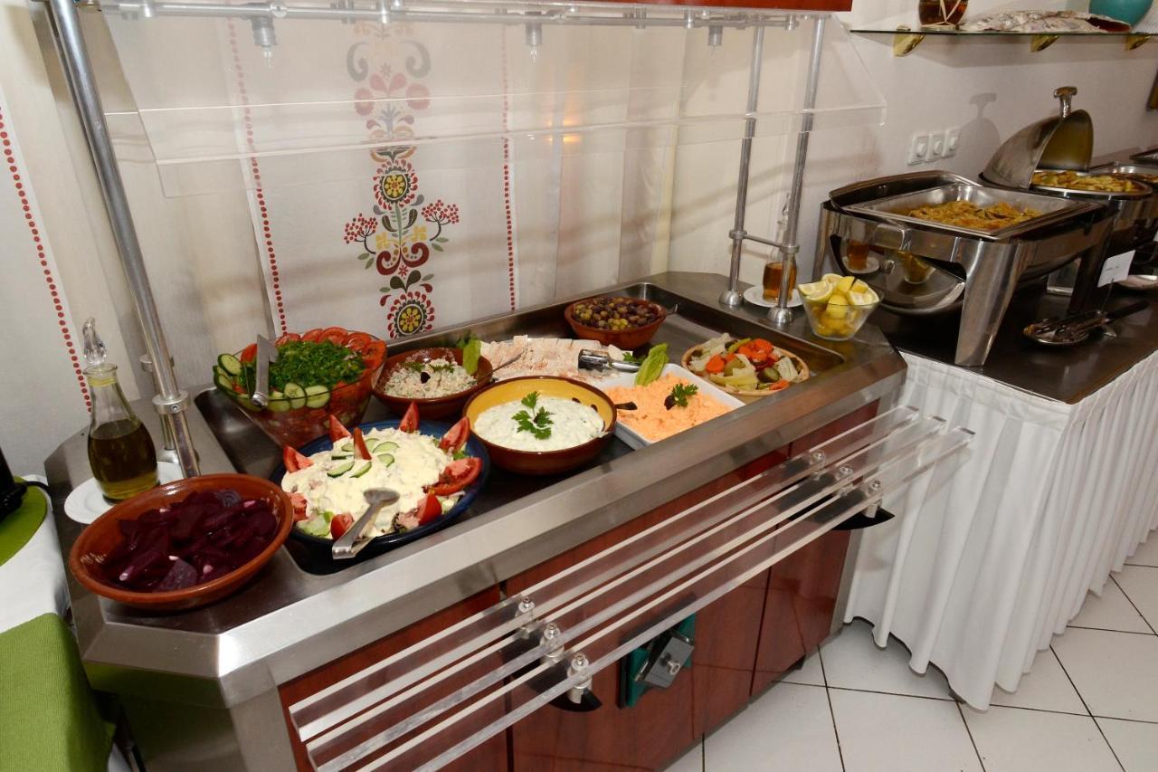 Clara Resort Петра Екстер'єр фото